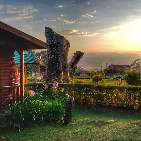 Grandpas Hotel & Restaurante Καρτάγο Εξωτερικό φωτογραφία